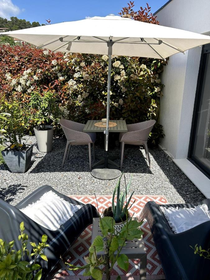 Dépendance au calme avec terrasse - B&B Lorgues