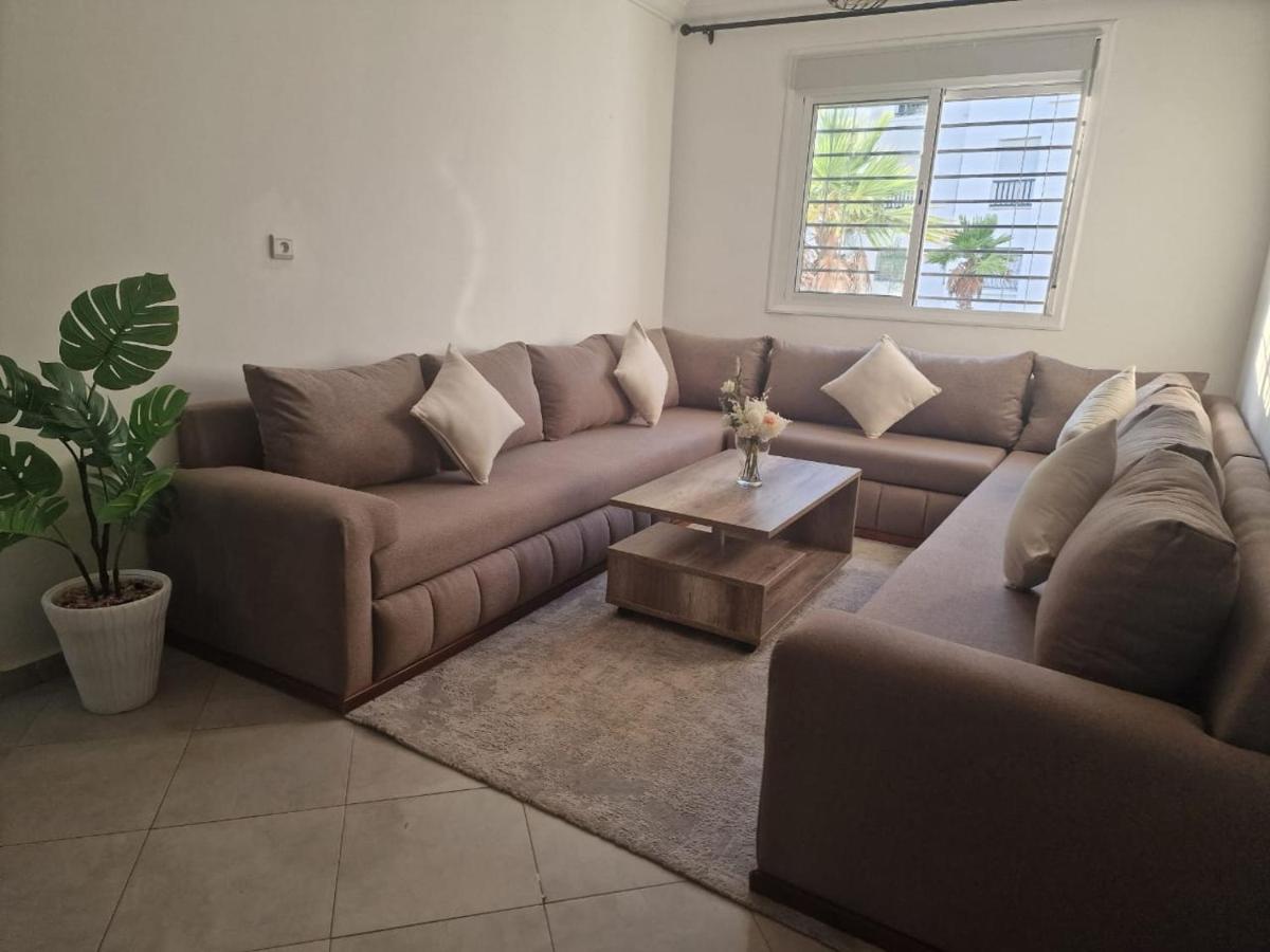 Appartement charmant entre Mer, Forêt & Aéroport - Bed and Breakfast Tanger