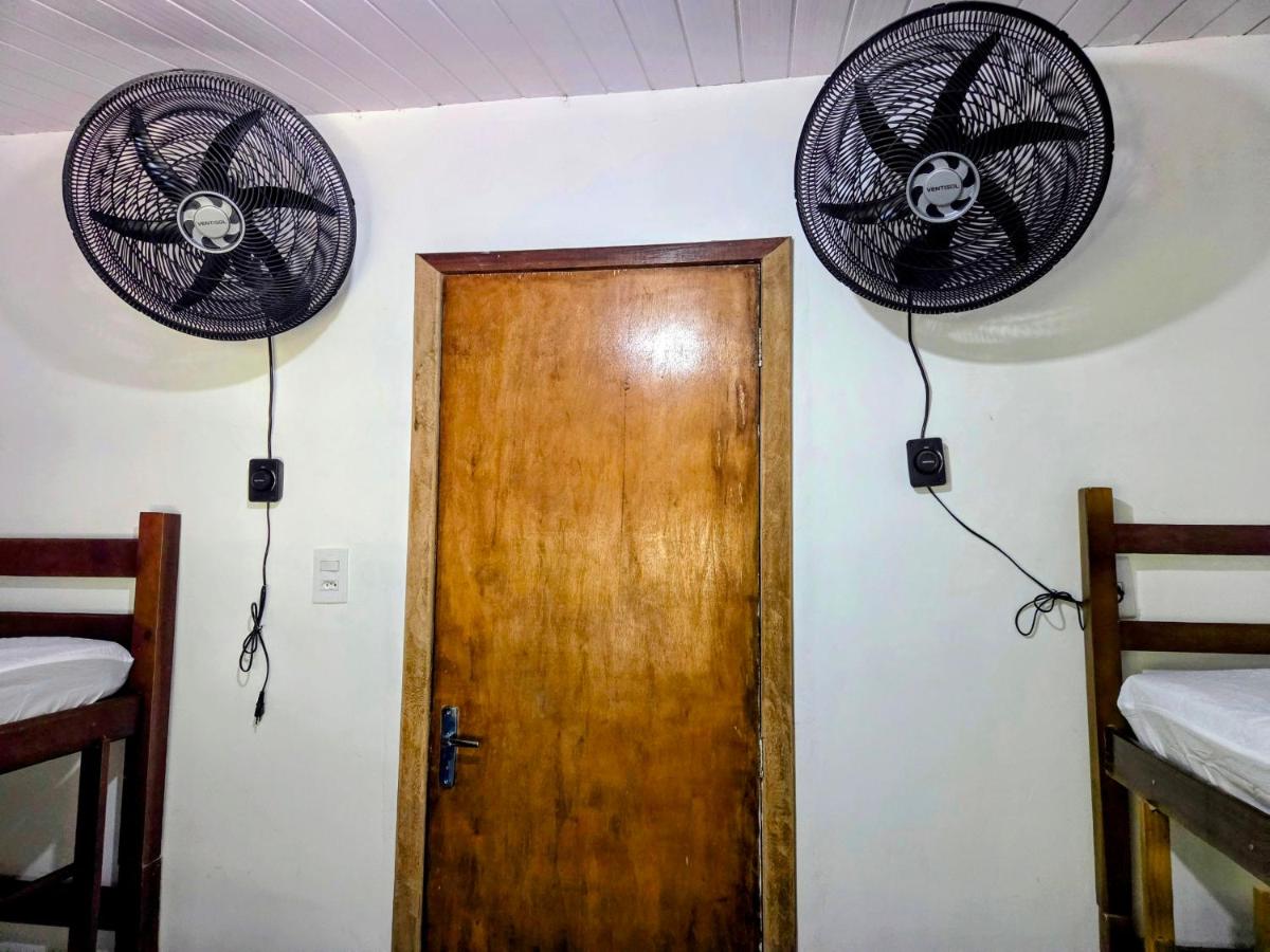 Sitio Guararema com piscina e lago - B&B