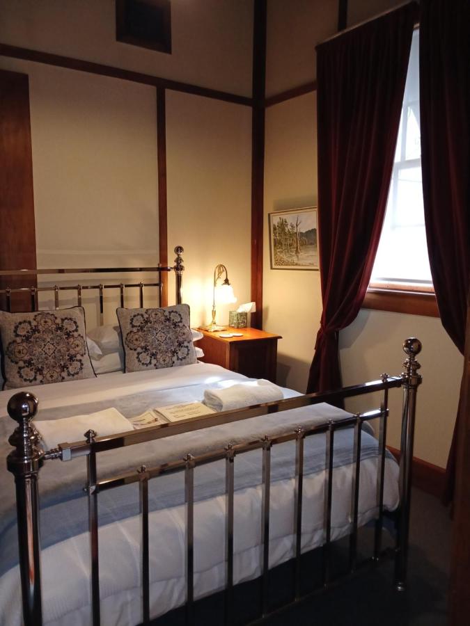 Deluxe Double Room with Shower