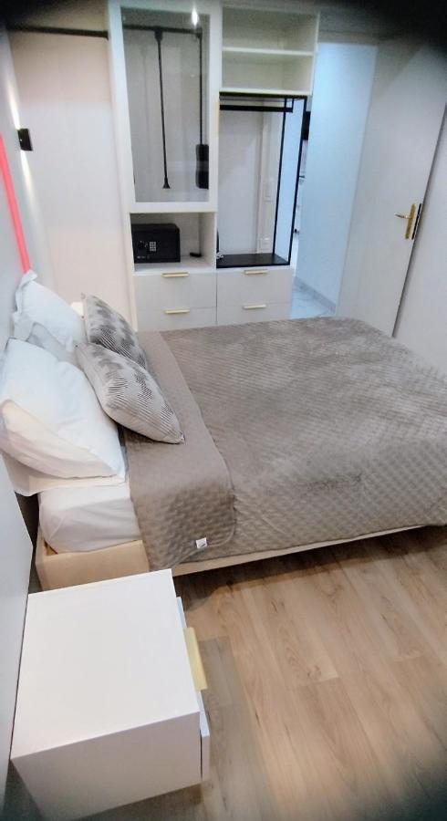 Le Cocoon des Lierres - Séjour Zen près du Parc Astérix & CDG - B&B