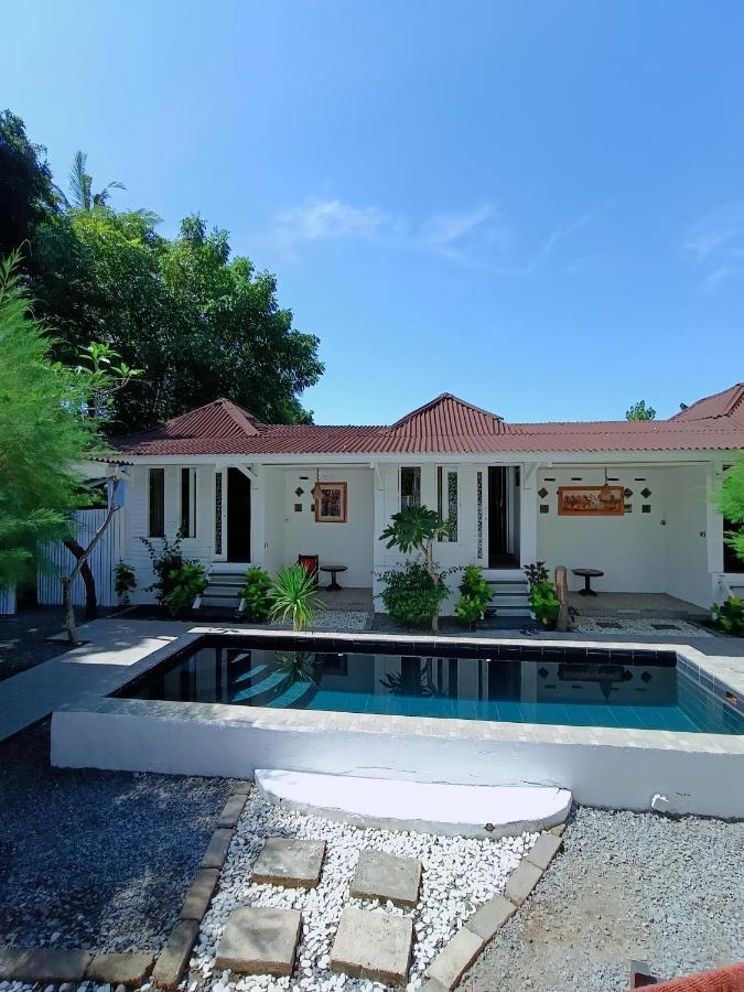Nyaman Villa - B&B