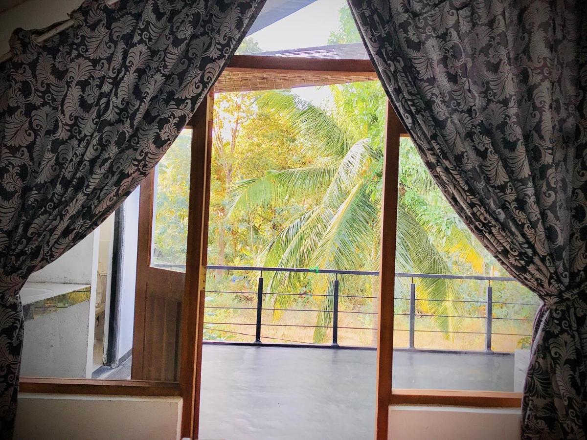 Sigiri Holiday Bungalow - Chambres d'hôtes Sigiriya