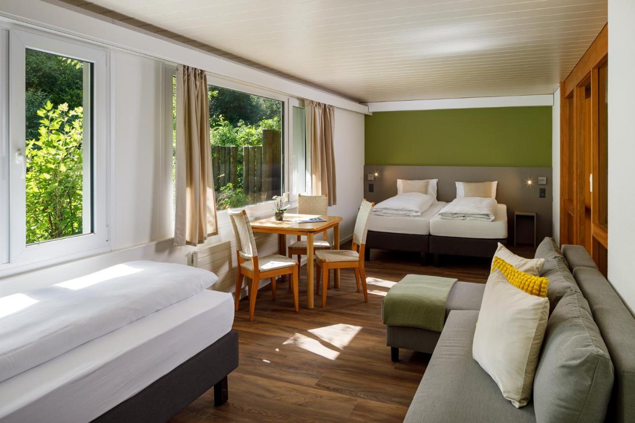 Comfort Dreibettzimmer mit Dusche