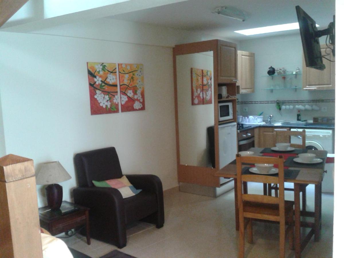 Casa Entre Serras - Bed and Breakfast Donas