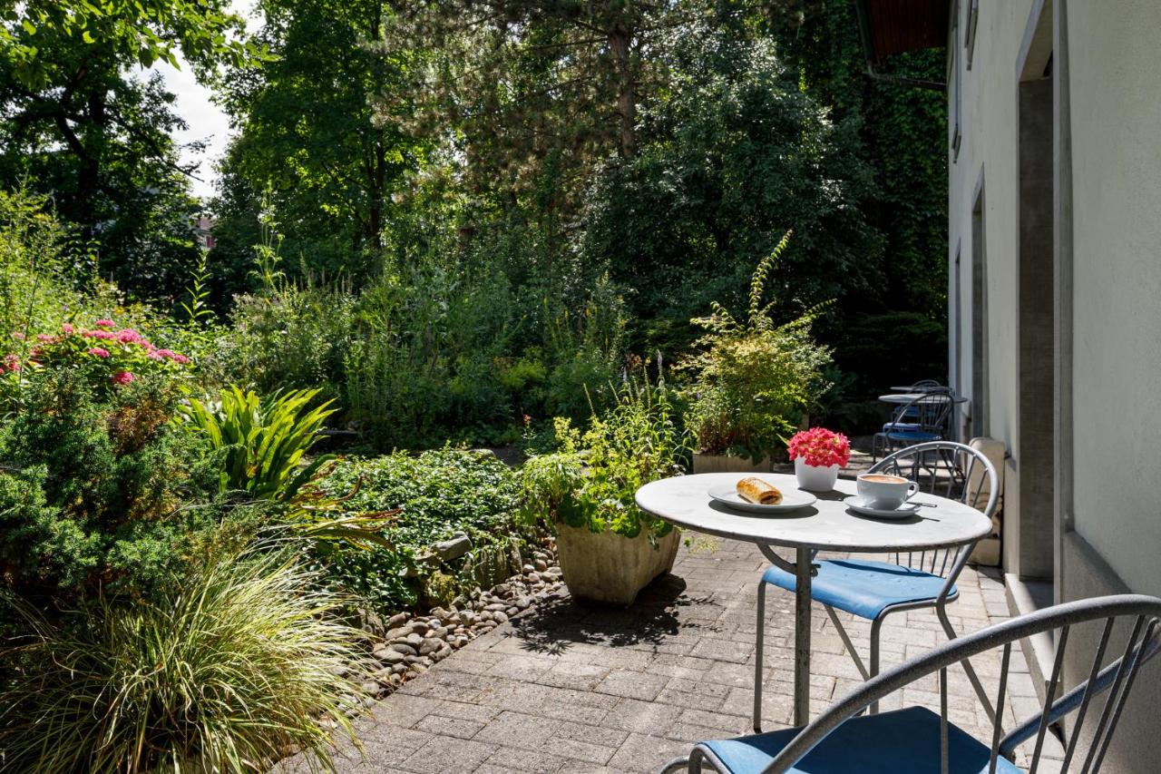 Gasthof Löwen - Bed and Breakfast Mönchaltorf