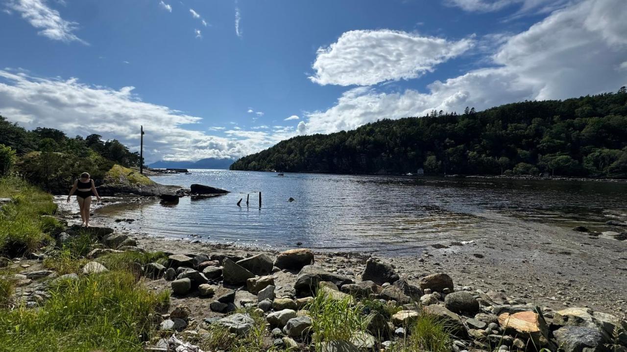 Cabin by the lake with 3 bedrooms - B&B Kvam