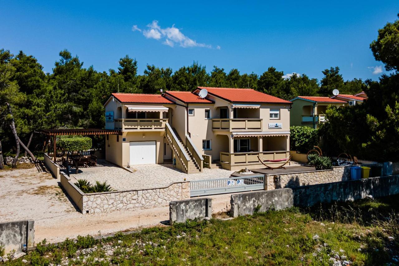 Apartments Laguna - B&B Vir