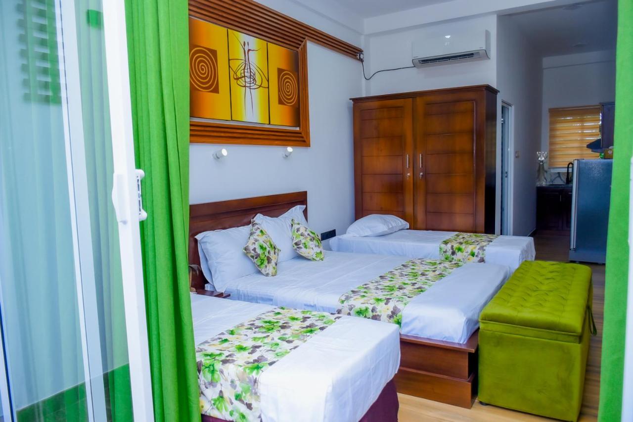 Chambre Familiale avec Terrasse 