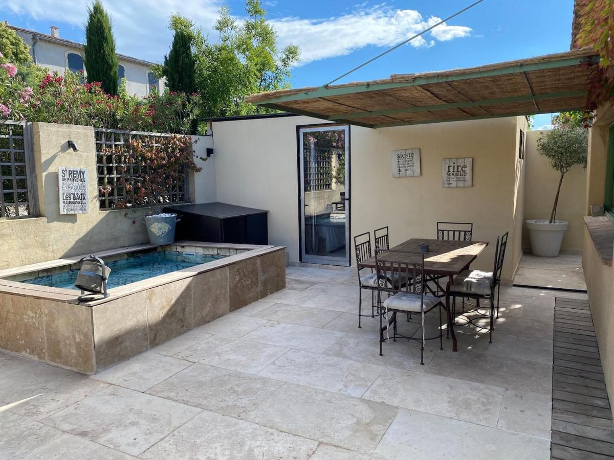 La maison des Fontanille - Chambres d’hôtes Saint-Rémy-de-Provence