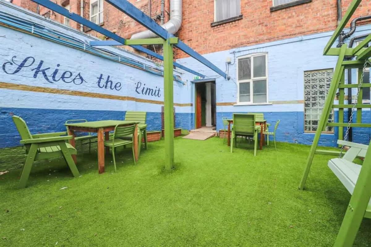 The Orange Suite, charming 2-bedrooms in Southport - B&B