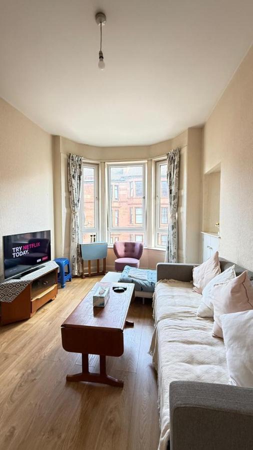 Glasgow One Bedroom Flat close to city centre and all amenities - B&B Glasgow