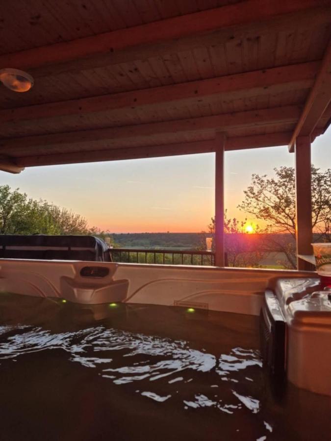 Rizling apartman Balatonendréd - B&B