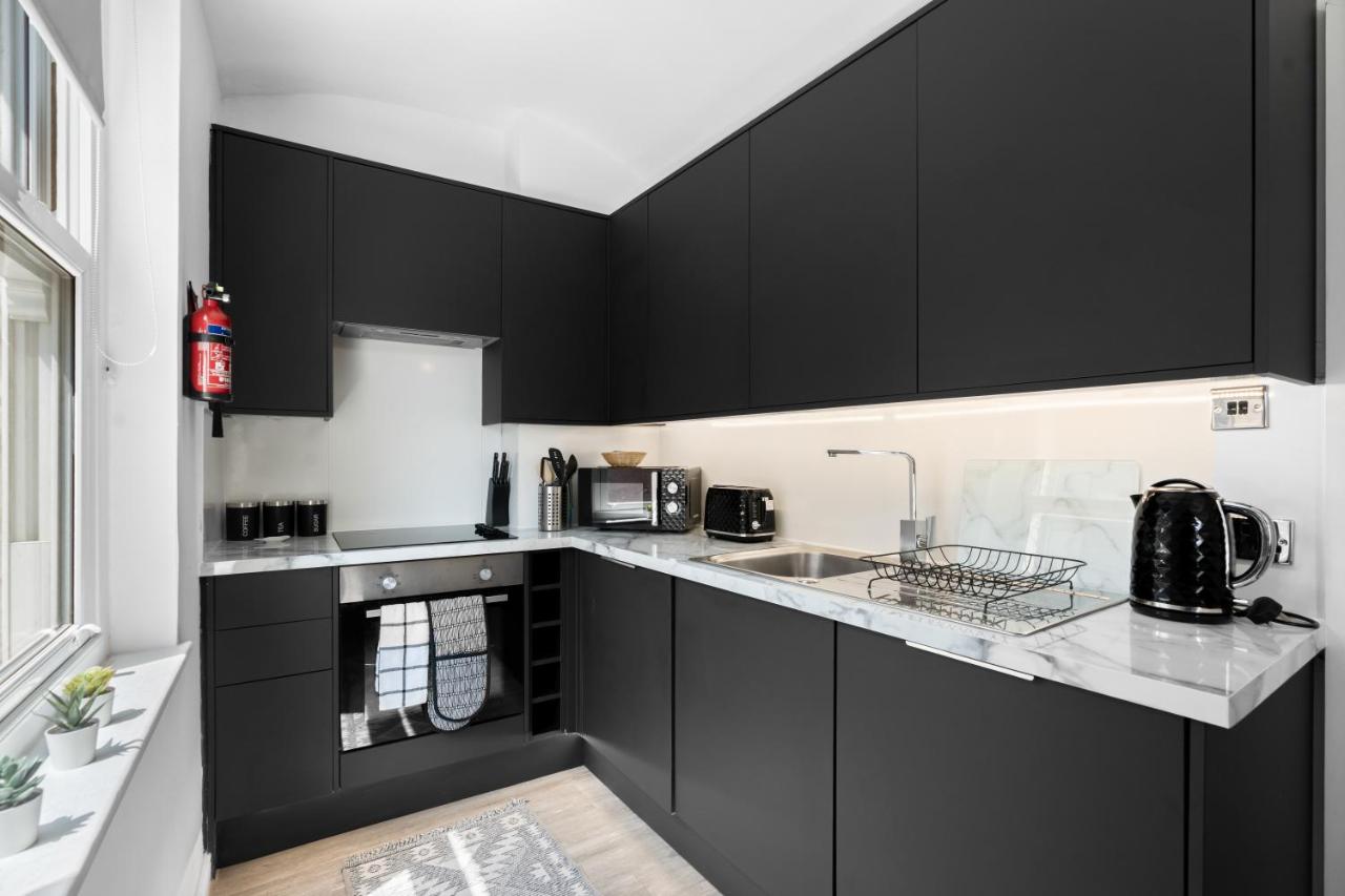 New Modern City Centre Flat - Chambres d’hôtes The City of Brighton and Hove