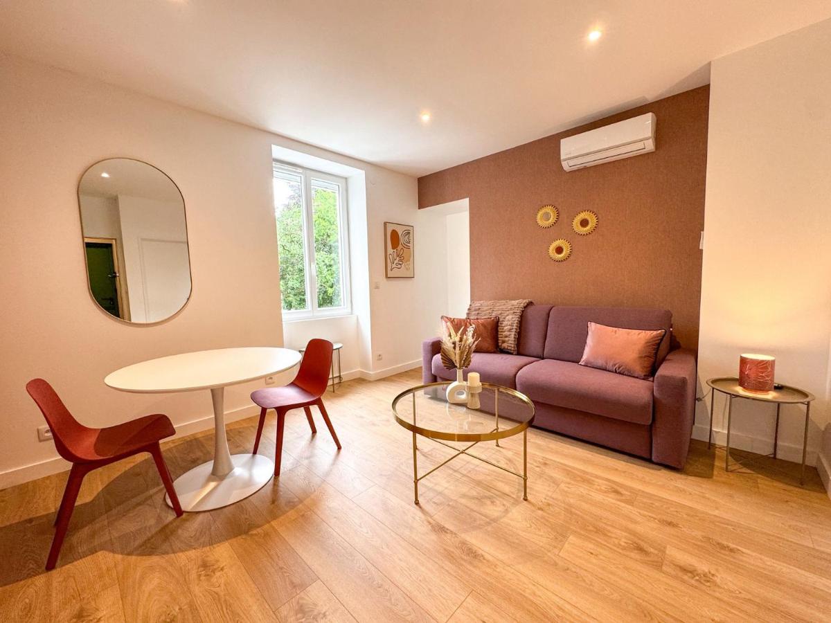 Cosy purple - Carré de soie- Medipôle - Astroballe - B&B Villeurbanne