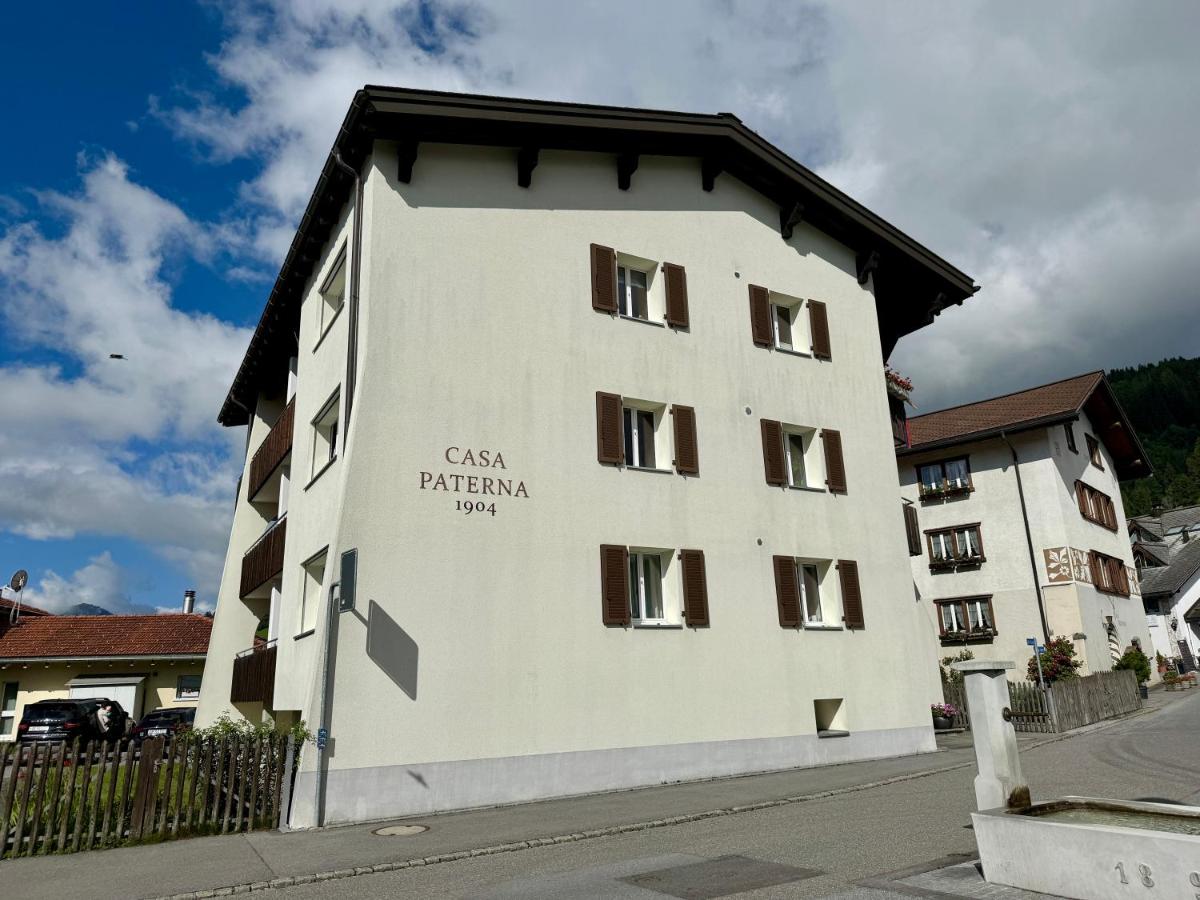 Family Laax Apt Lakeside Mountain Views - B&B