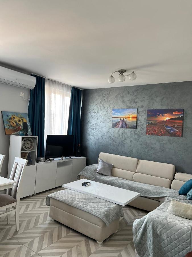 Urban Nest Podgorica - Cozy and Central Hideaway - Chambres d’hôtes Podgorica