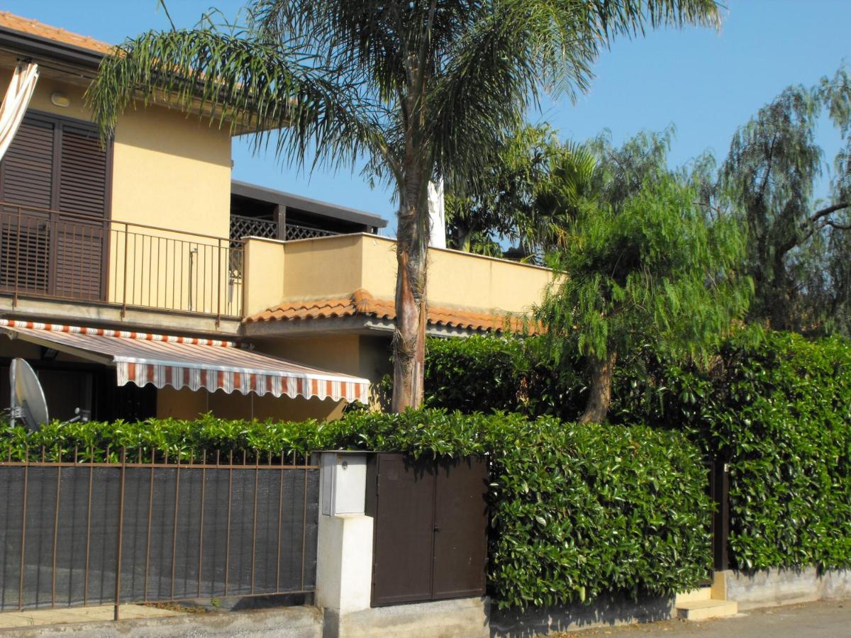 Appartamento in residence elegante con piscina - B&B Mascali