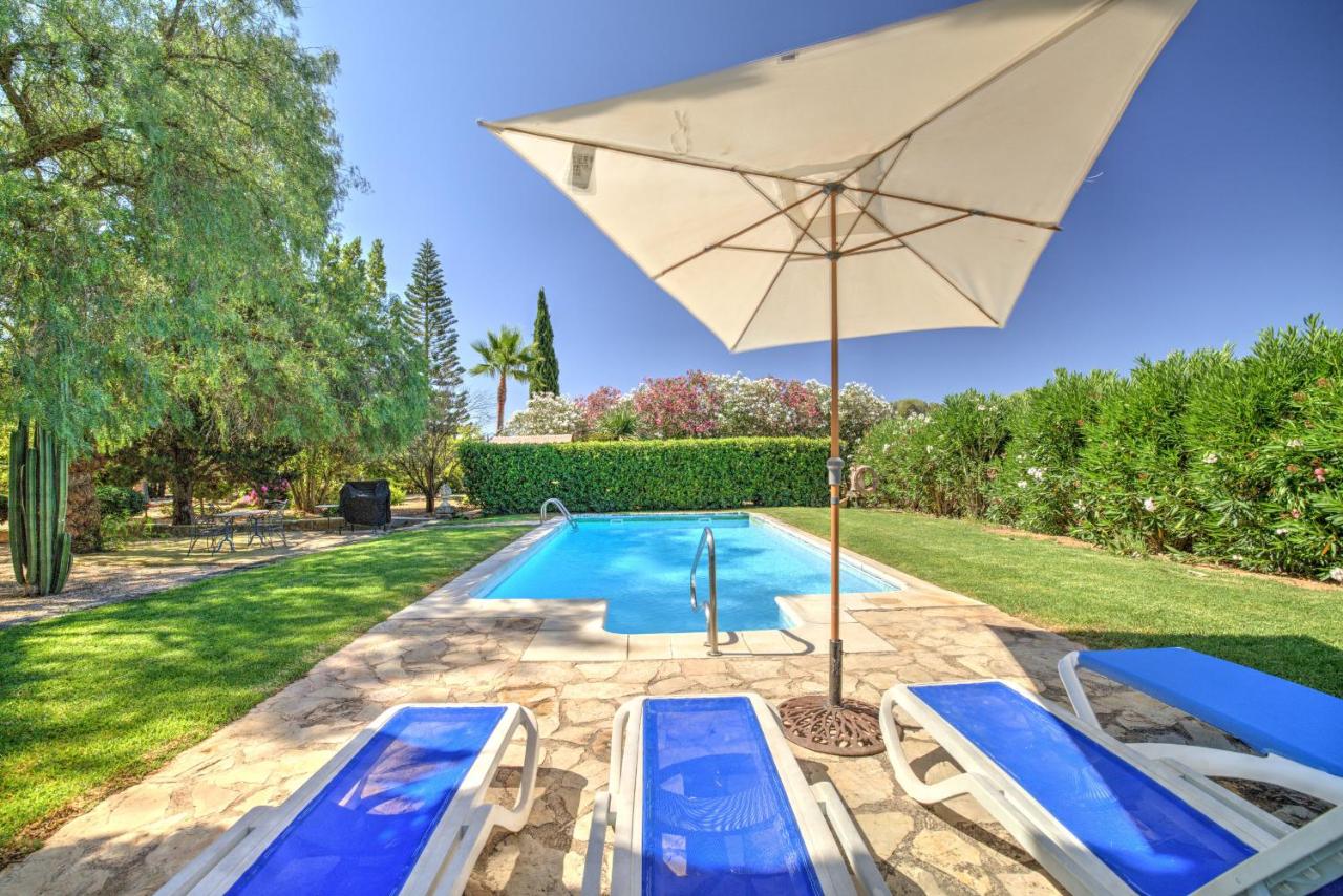 Finca la Finquita by Rentallorca - B&B