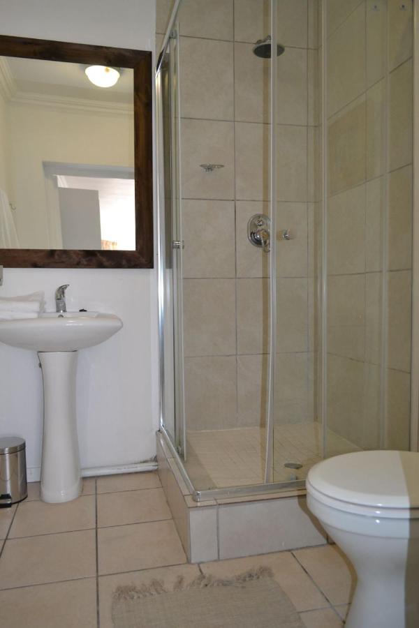 3 Woodmead Suites - B&B Johannesburg