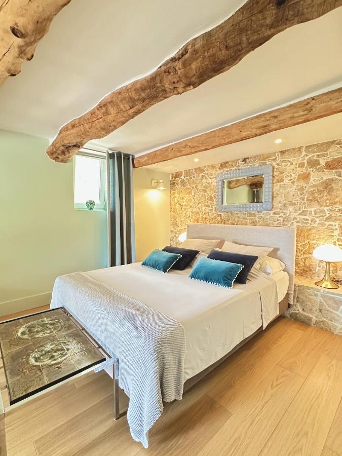 Deluxe Double Room with Bath