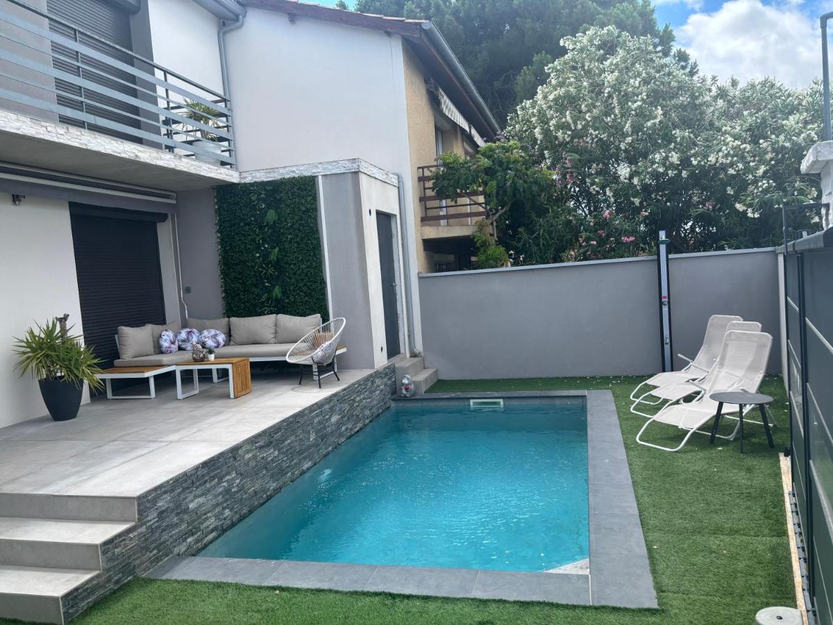 Villa luxueuse et Moderne avec piscine ! - B&B Béziers