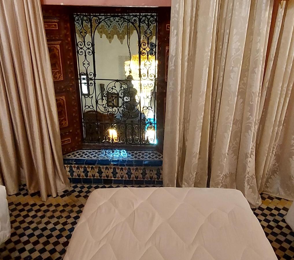 Chambre Double ou Lits Jumeaux Deluxe - Vue sur Piscine