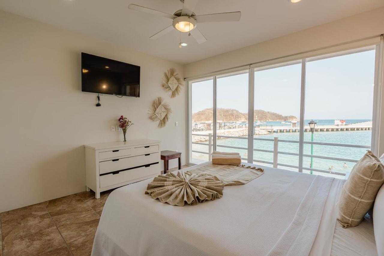 One-Bedroom Apartment with Sea View and Balcony