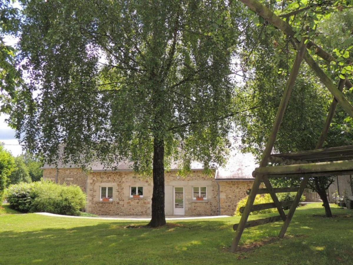 Maison de charme avec jardin et équipements bébé, près de la forêt d'Écouves - FR-1-497-16 - B&B