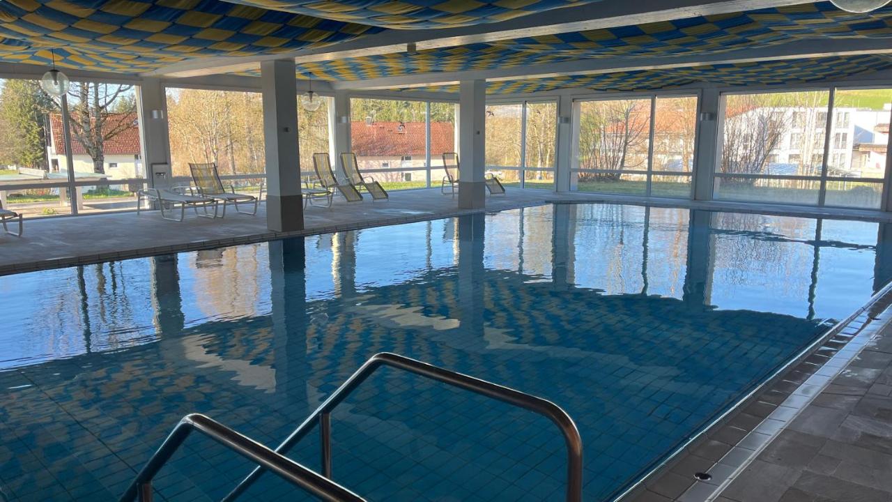 Ferienwohnung Kaiserblick - Pool Sauna Bergsicht - Ferienwohnung Scheidegg