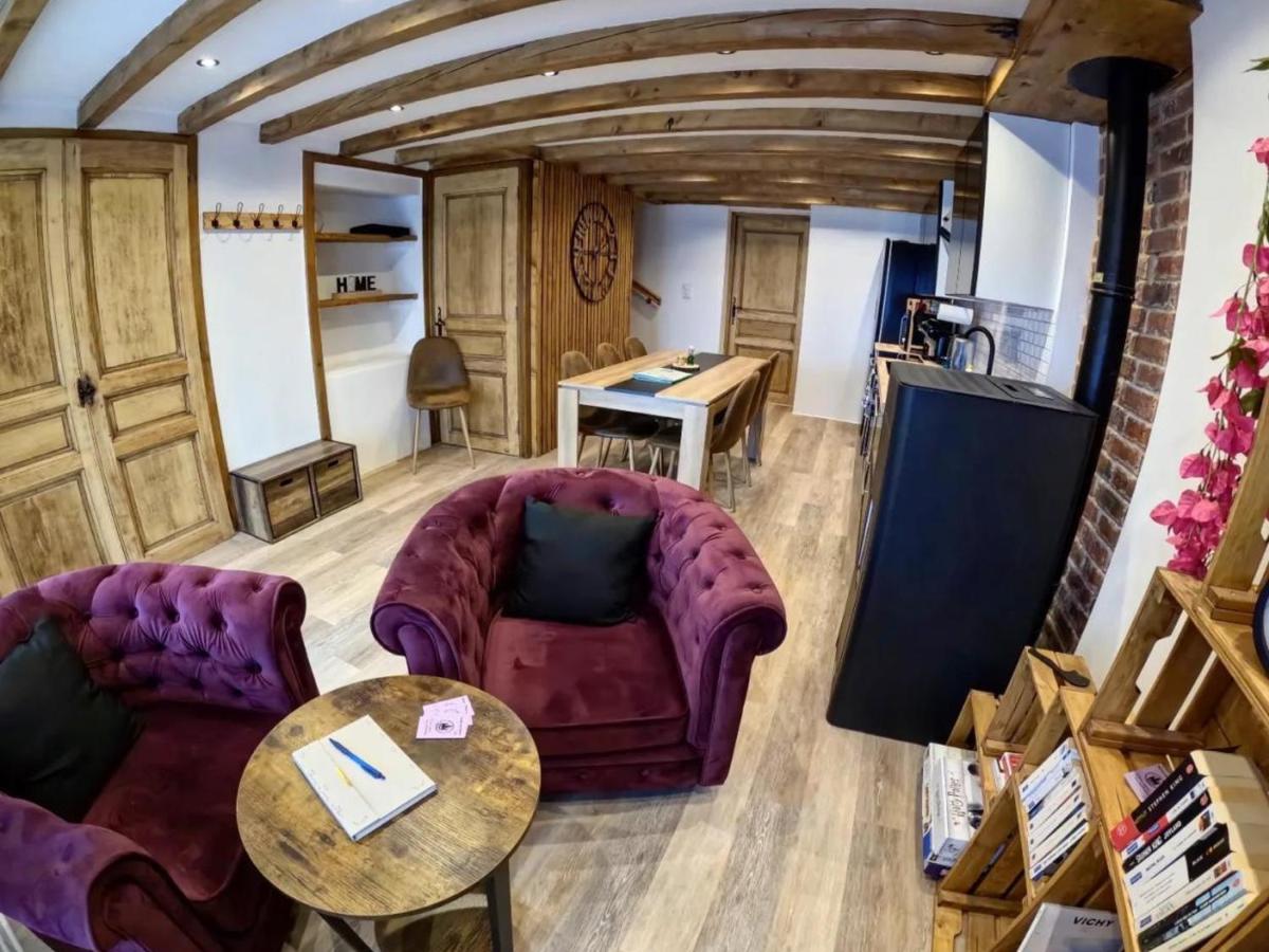 Évasion paisible à la montagne avec cheminée et animaux admis - FR-1-489-553 - B&B