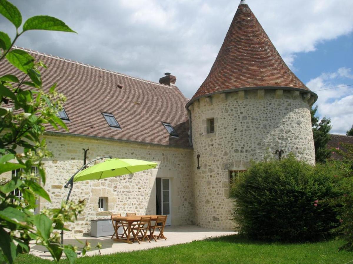 Gîte familial avec jardin, proche chemins de randonnée, idéal pour 12 pers. avec salle de réception - FR-1-497-118 - Ferienwohnung Coulonges-sur-Sarthe