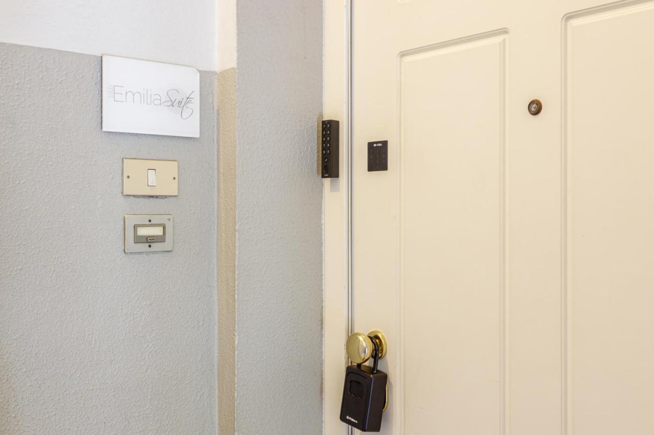 Next Stop Relax - Near Central Station - B&B Modena