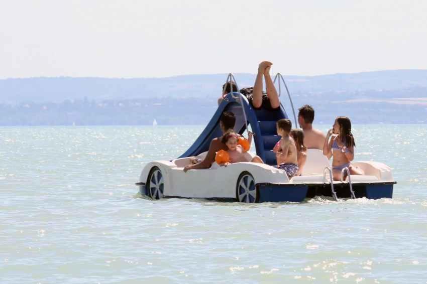 Holiday Homes in Balatonakali 37748 - B&B