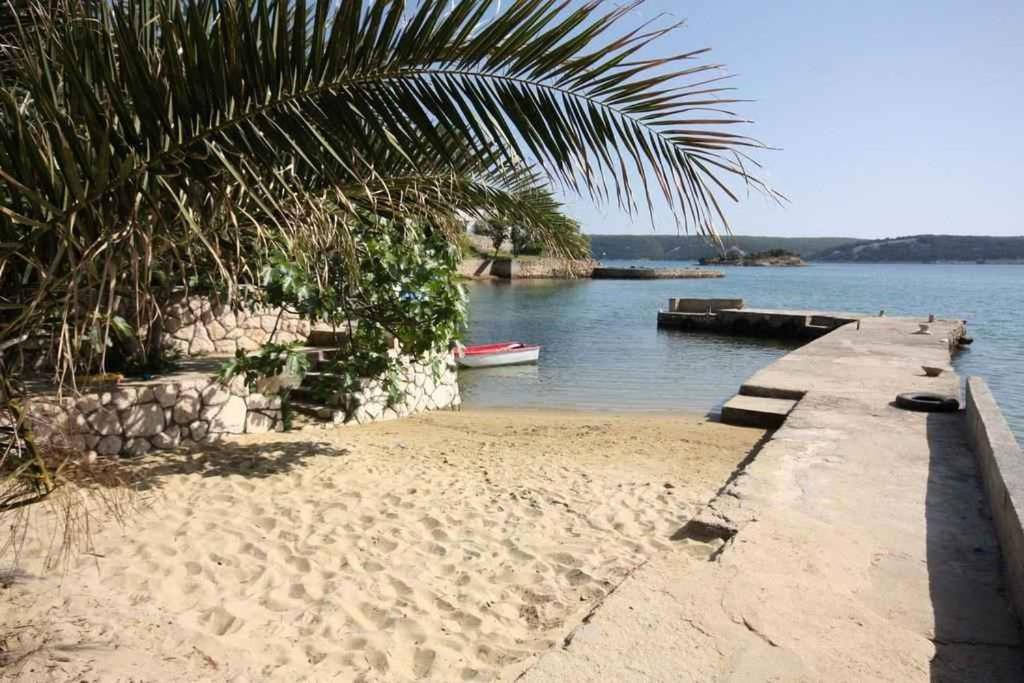 Apartment Supetarska Draga 23 - B&B Supetarska Draga