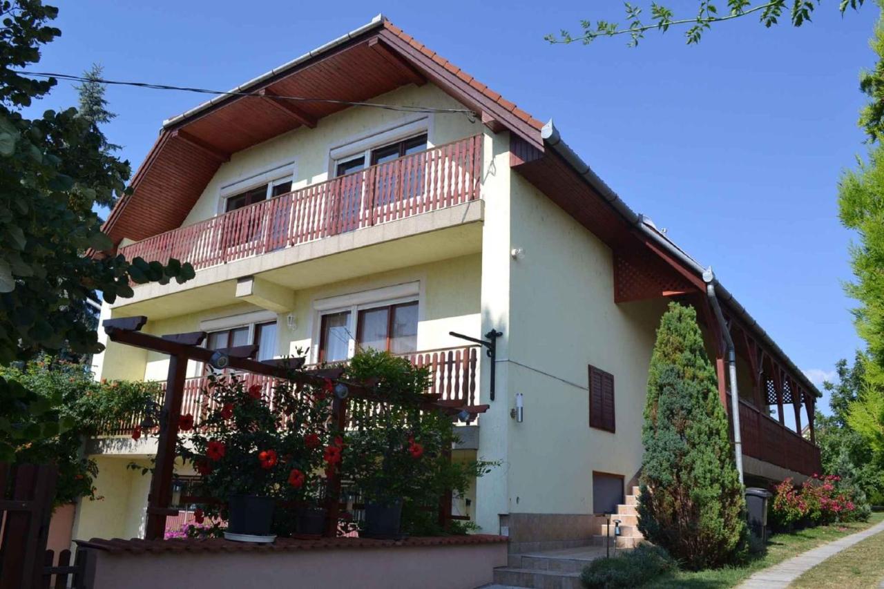 Apartment Siofok, Somogy 19 - Chambres d’hôtes Siófok
