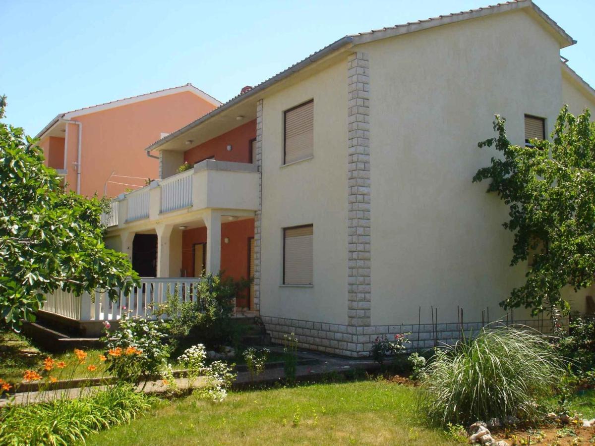 Apartments in Silo Insel Krk 13561 - B&B Šilo