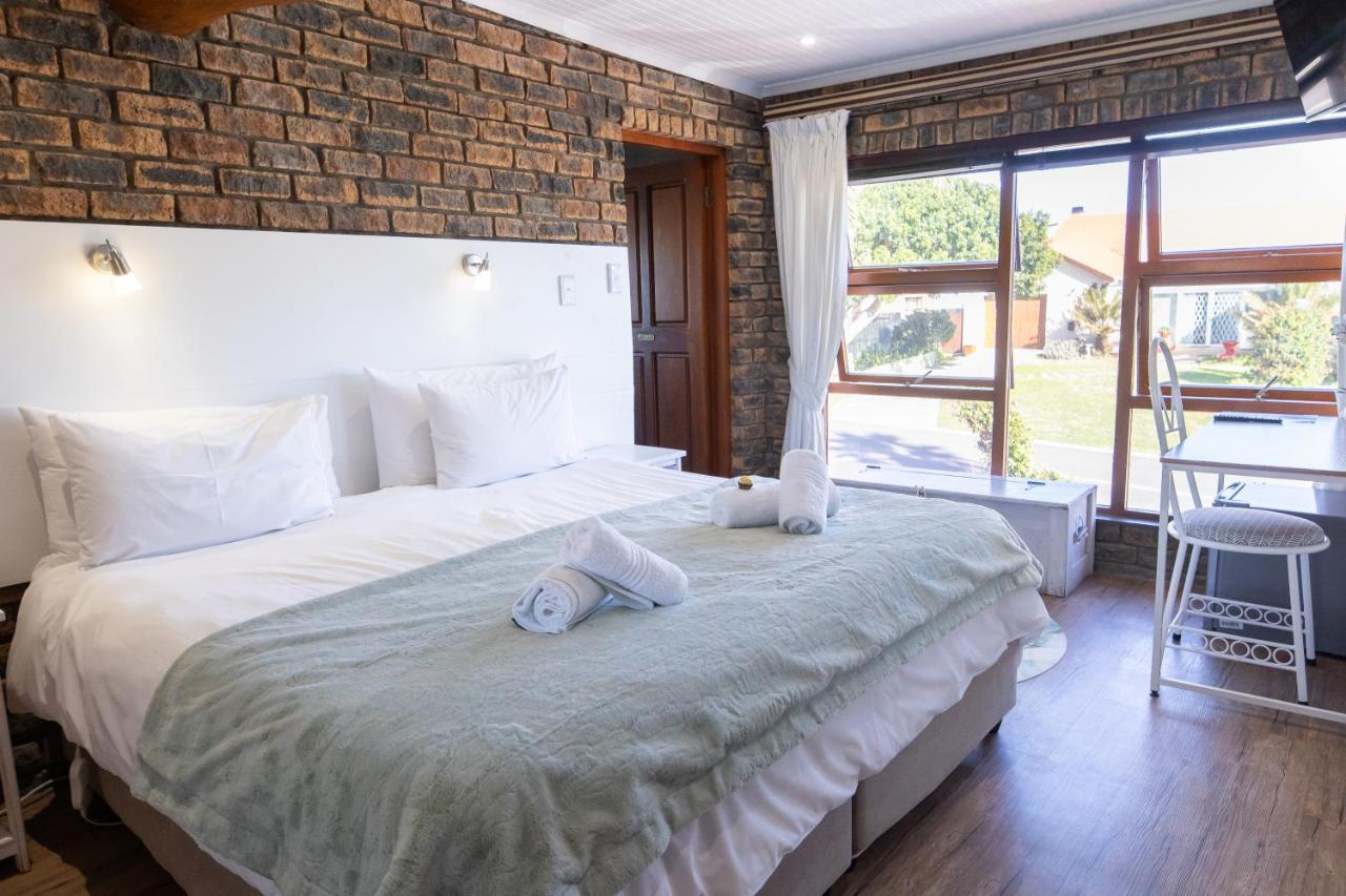 Comfort King Room
