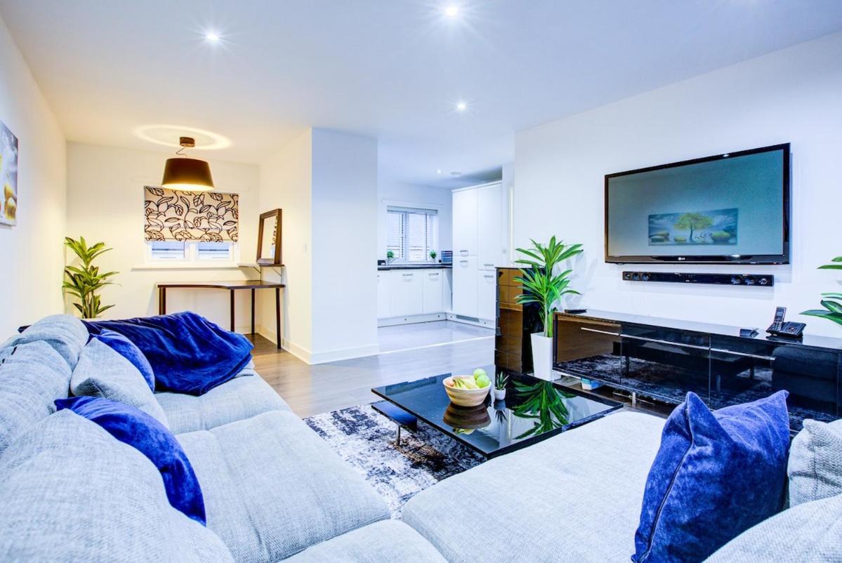 Charming 2 bedroom apartment in Loughton - B&B