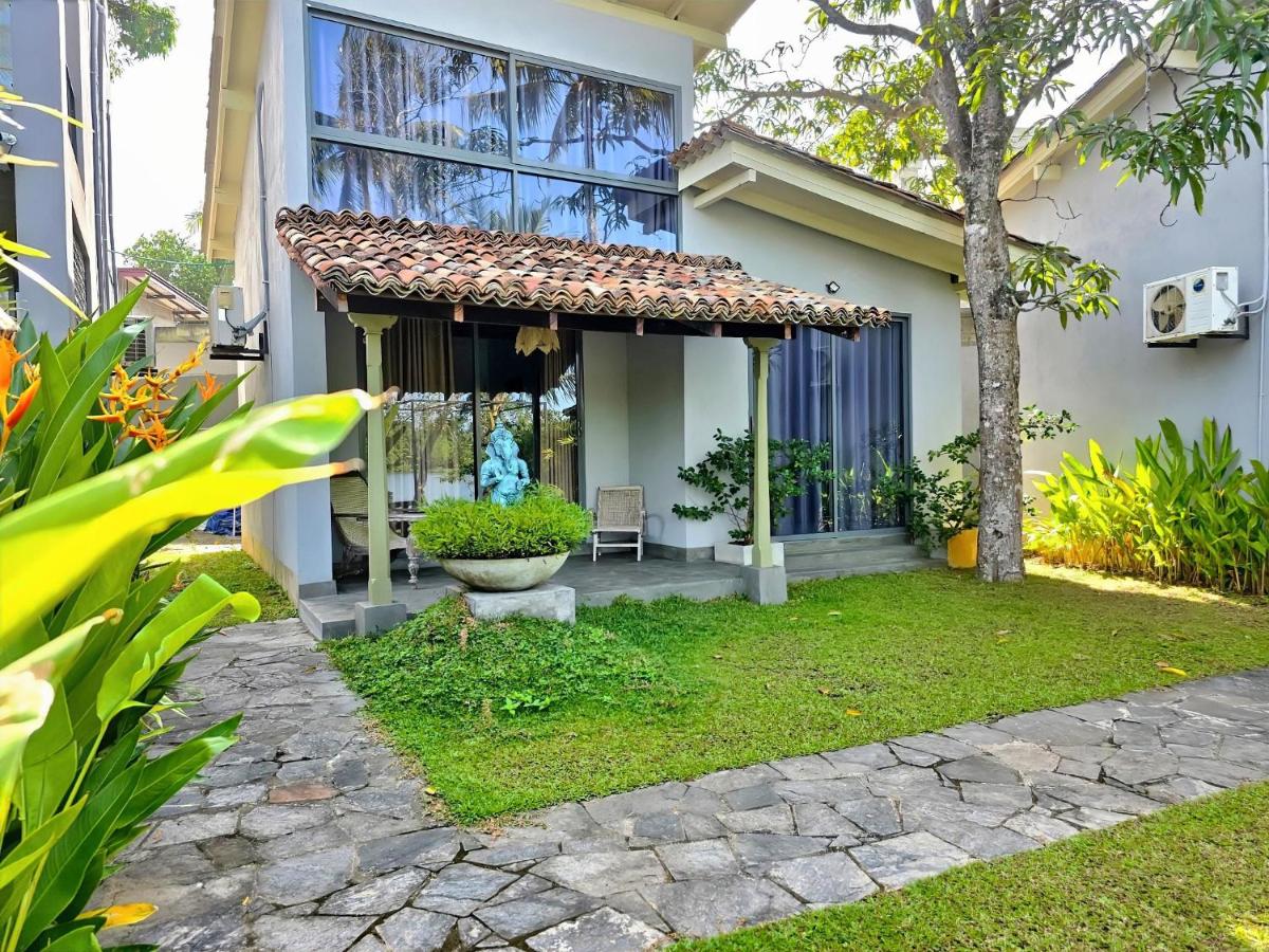 Nuraai River Chalets - Chambres d’hôtes Ambalangoda