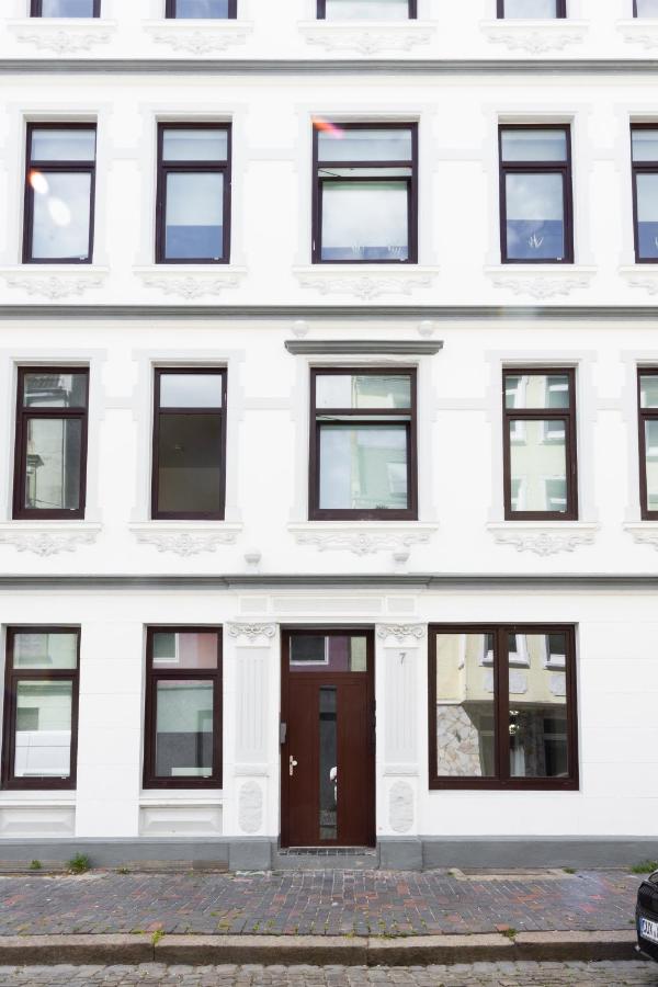 Nord Apartment 8 Moderne Ferienwohnung mit Regendusche & Fußbodenheizung - Ferienwohnung Bremerhaven