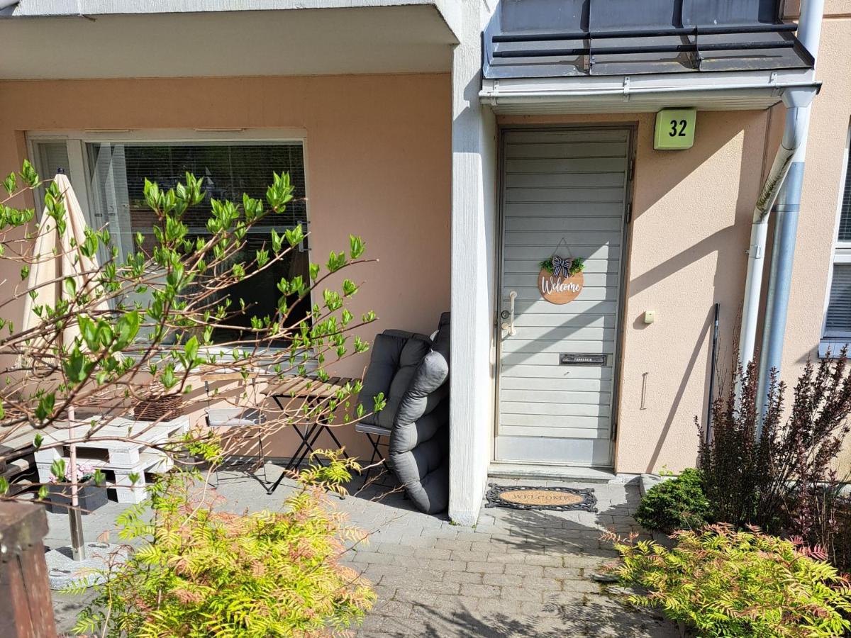 Yksiö saunalla ja patiolla - B&B