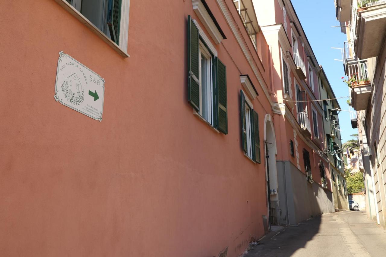 The Flower Garden - B&B Castellammare di Stabia