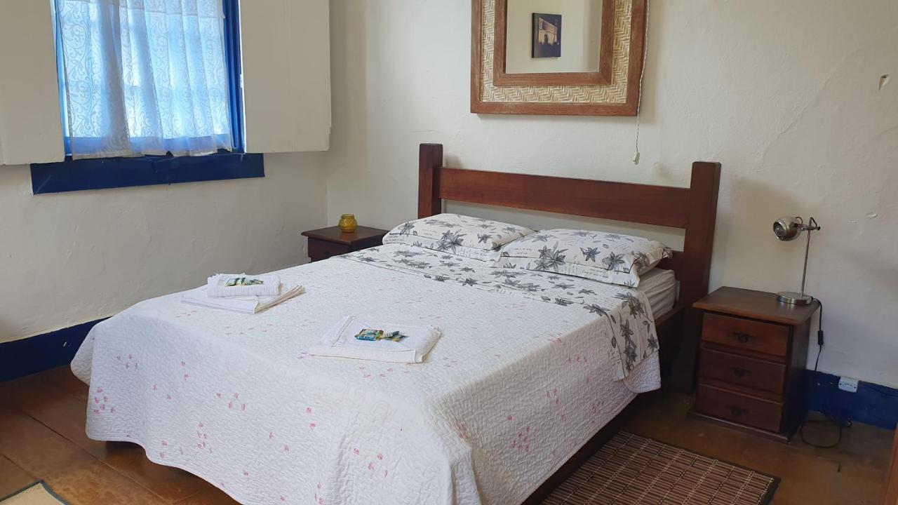 Habitación Triple Básica con baño compartido