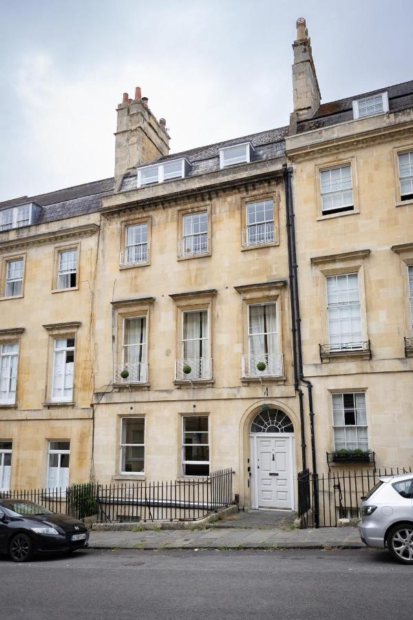 Lovely Georgian 2-bed apartment in Historic Bath - B&B