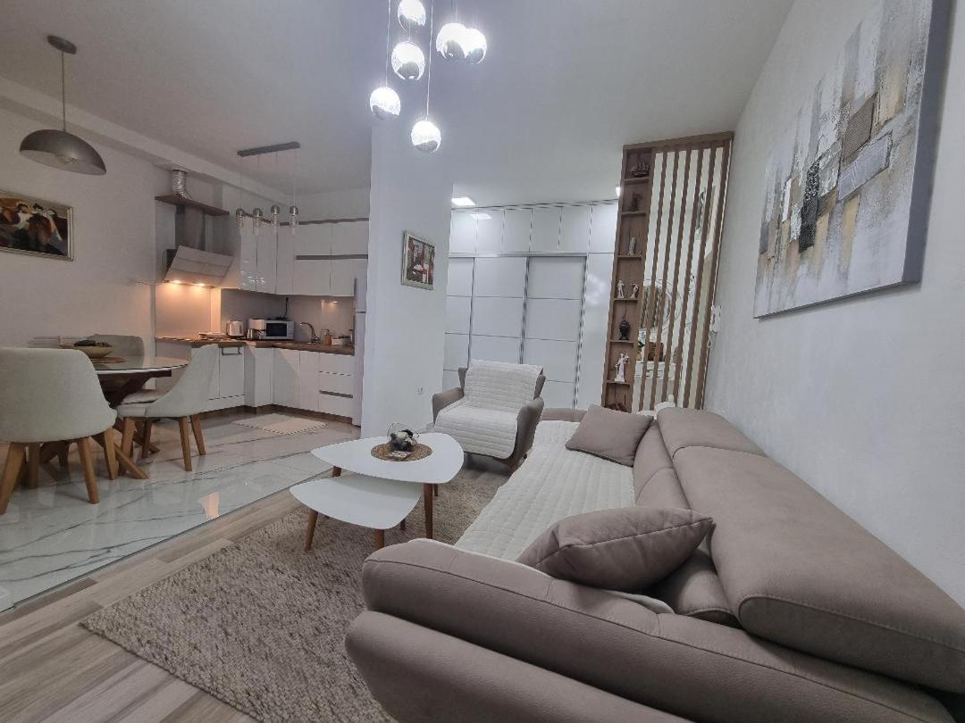 Skopje, Exclusive apartment Kozle - Ferienwohnung Skopje