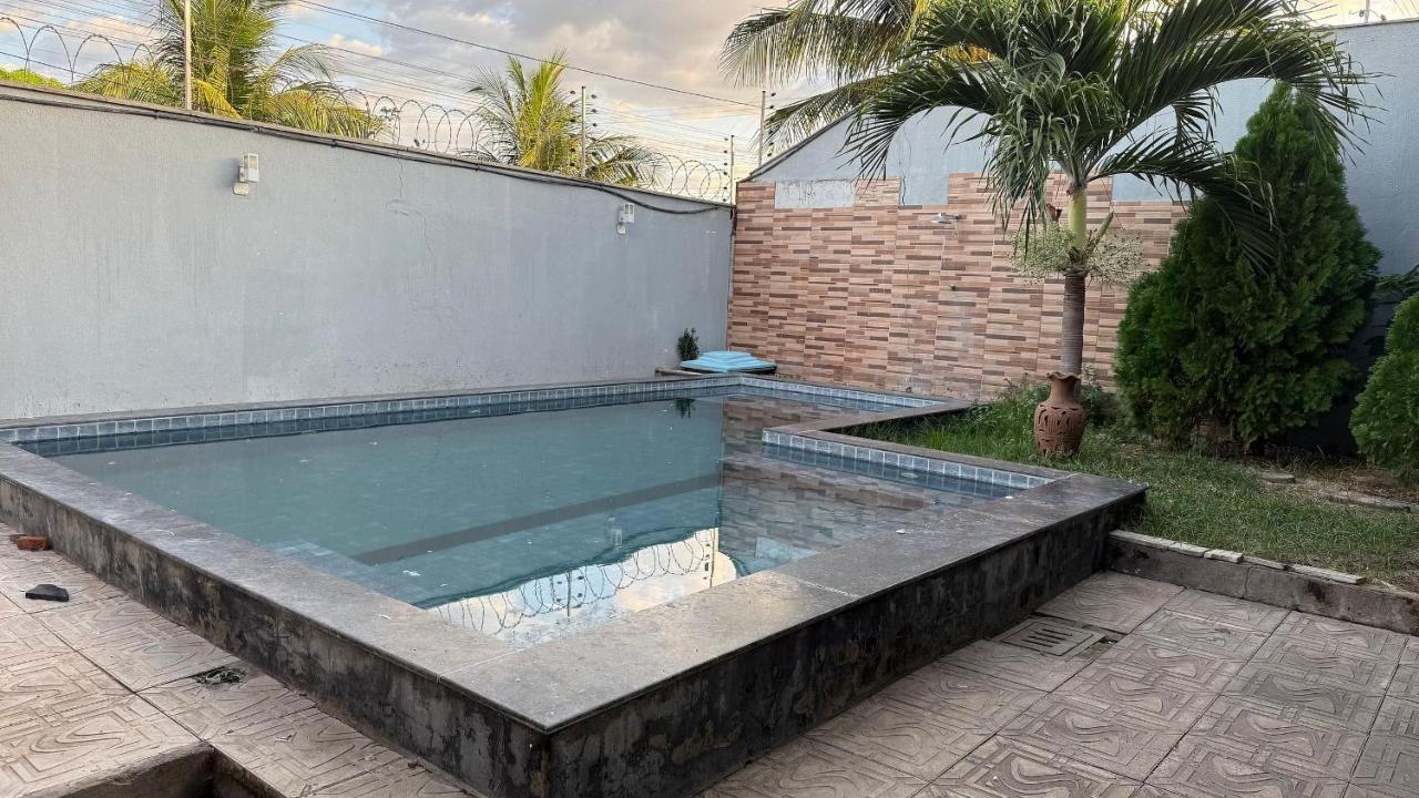 Espaçosa casa com Piscina para até 15 hóspedes - B&B