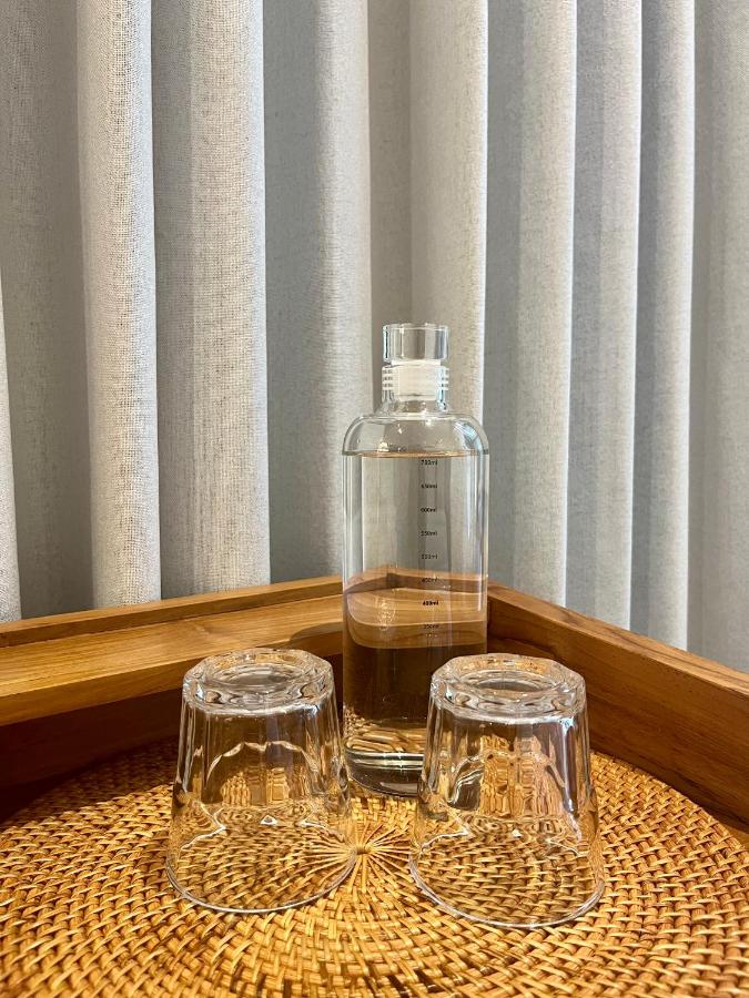 King Suite with Pool View