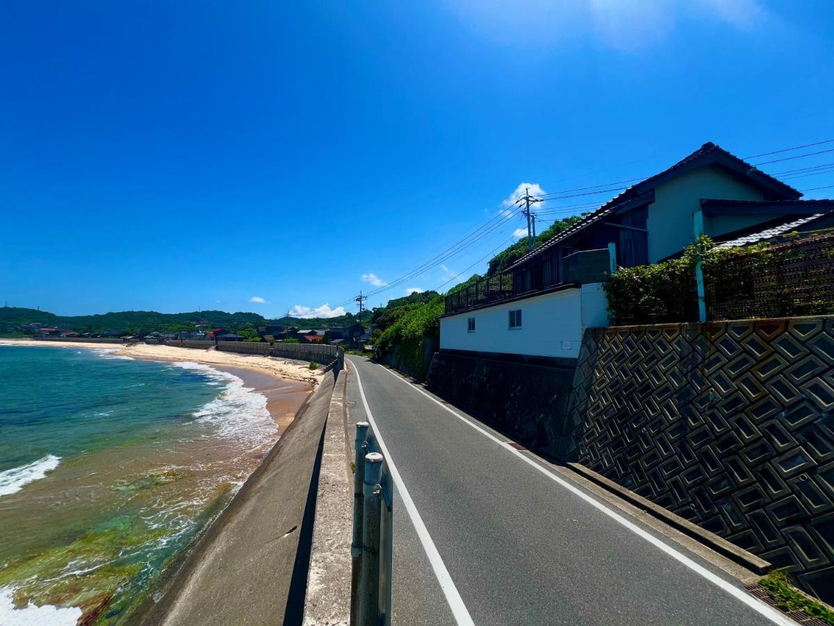 コンドミニアム海のまんまえ荘 - B&B