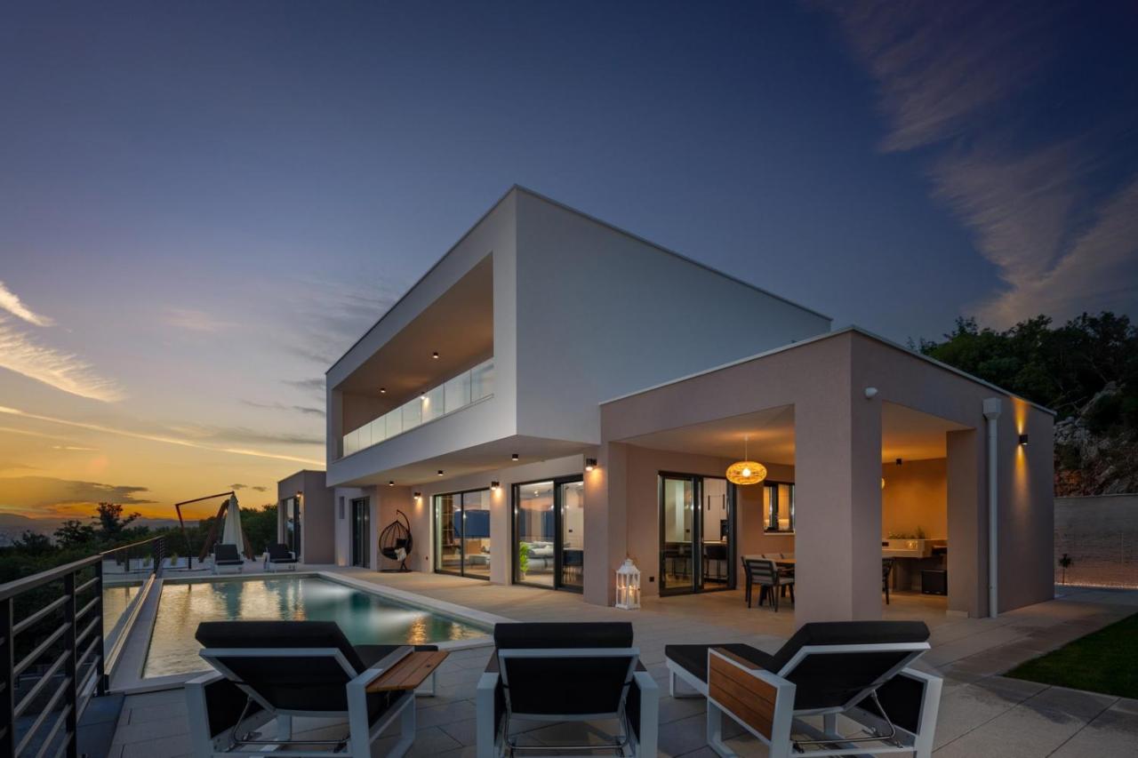 Villa Dujma - B&B
